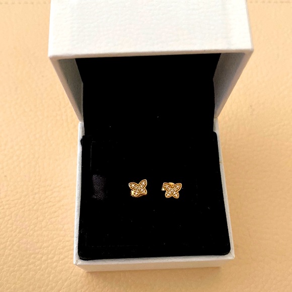 Gorgeous Pandora earrings - Picture 1 of 2